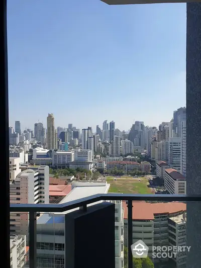 Fully Furnished 1 Bedroom Condo at Supalai Premier Asoke-5