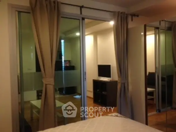 image_rental-5954315