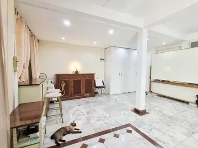 image_rental-16398612