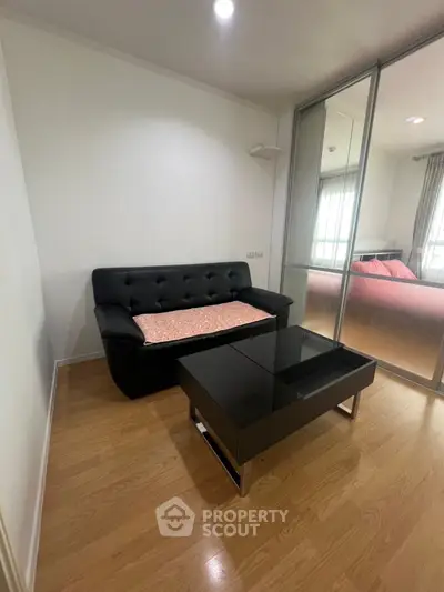 image_rental-29677798