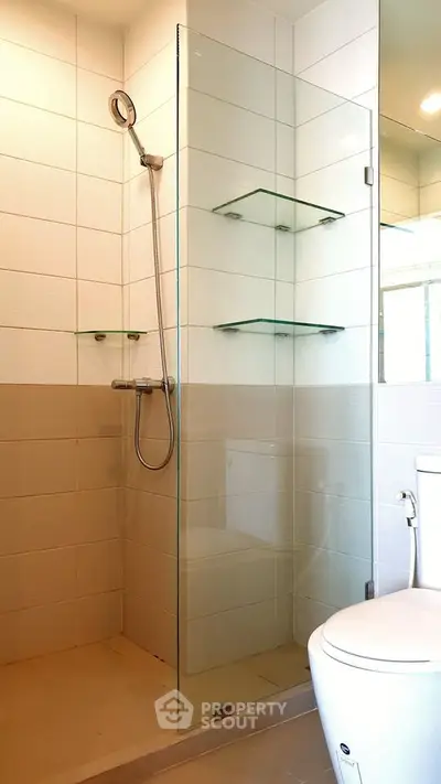 Fully Furnished 1 Bedroom Condo at Ideo Q Chula Samyan-2