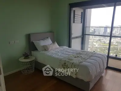  3 Bedrooms Condo at Circle Living Prototype New Petchburi-5