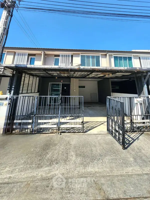 image_rental-28133793