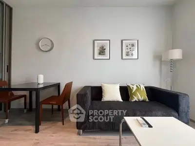 Modern living room with stylish decor and comfortable seating