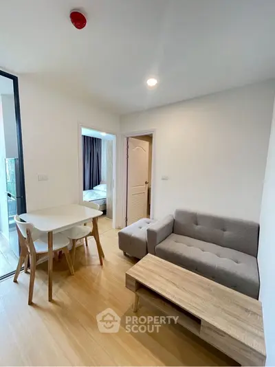 image_rental-28008838