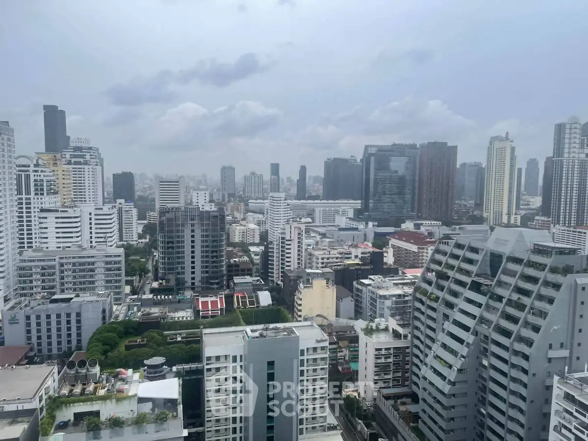 Stunning cityscape view showcasing modern high-rise buildings and urban skyline.