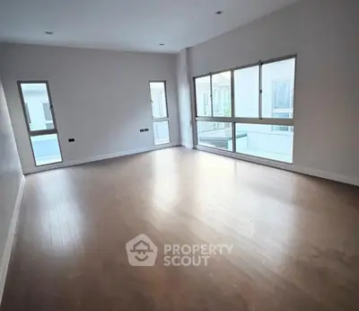 Screenshot 2569-03-29 at 16.45.25.jpg