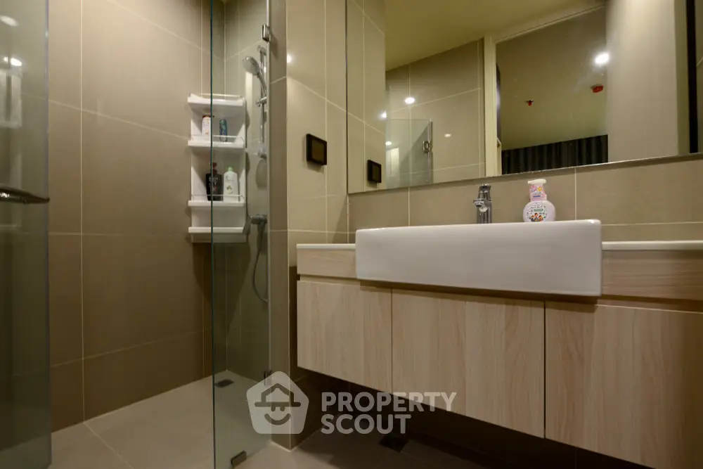  2 Bedrooms Condo at Noble Recole Sukhumvit 19-1