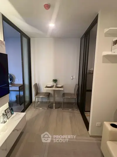 image_rental-28916015