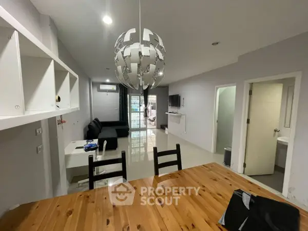 image_rental-14833134