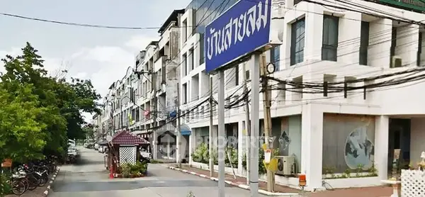 image_rental-27215717