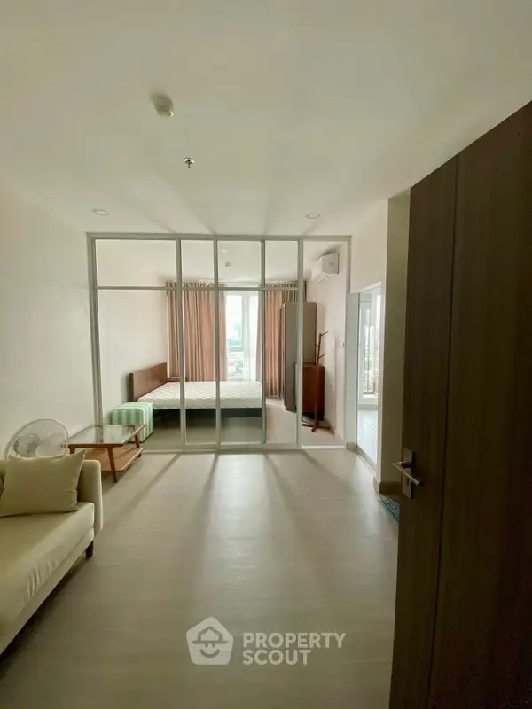 image_rental-25918157