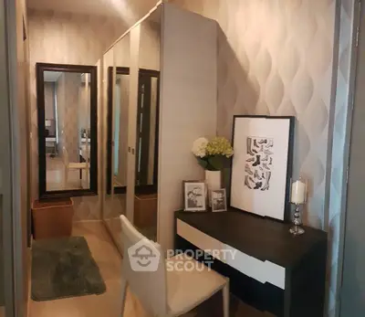  2 Bedrooms Condo at Life Ratchada-4