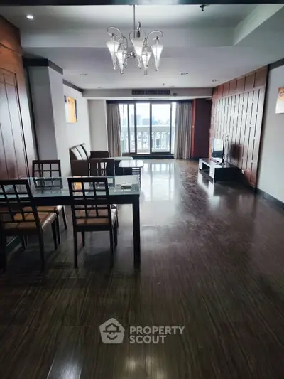 image_rental-27477271