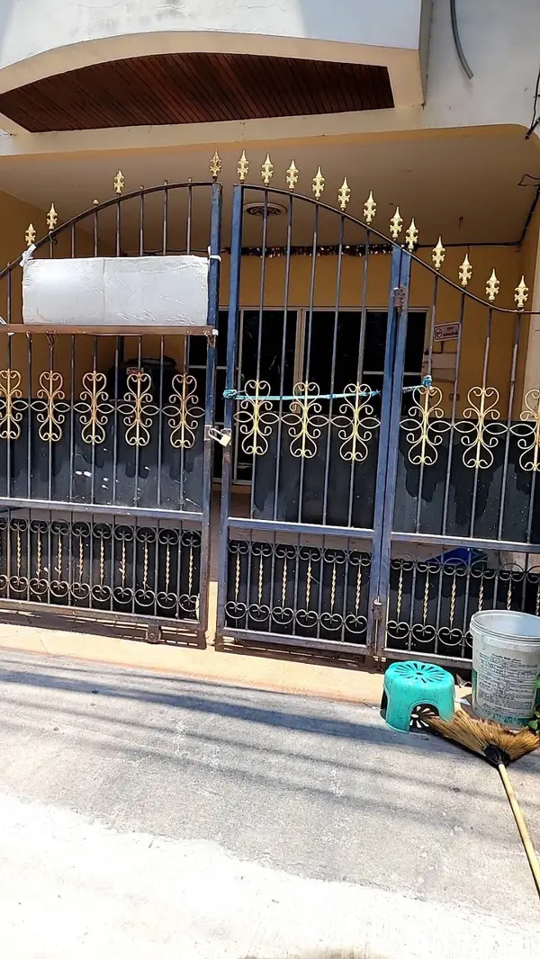 image_rental-12675238