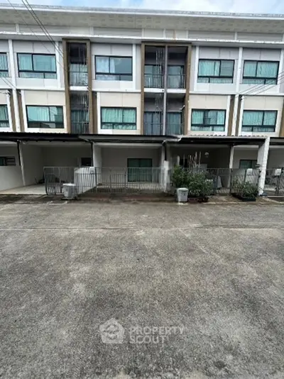 image_rental-26941431