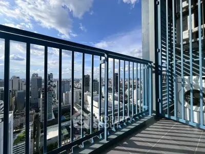 Stunning high-rise balcony with panoramic city skyline view