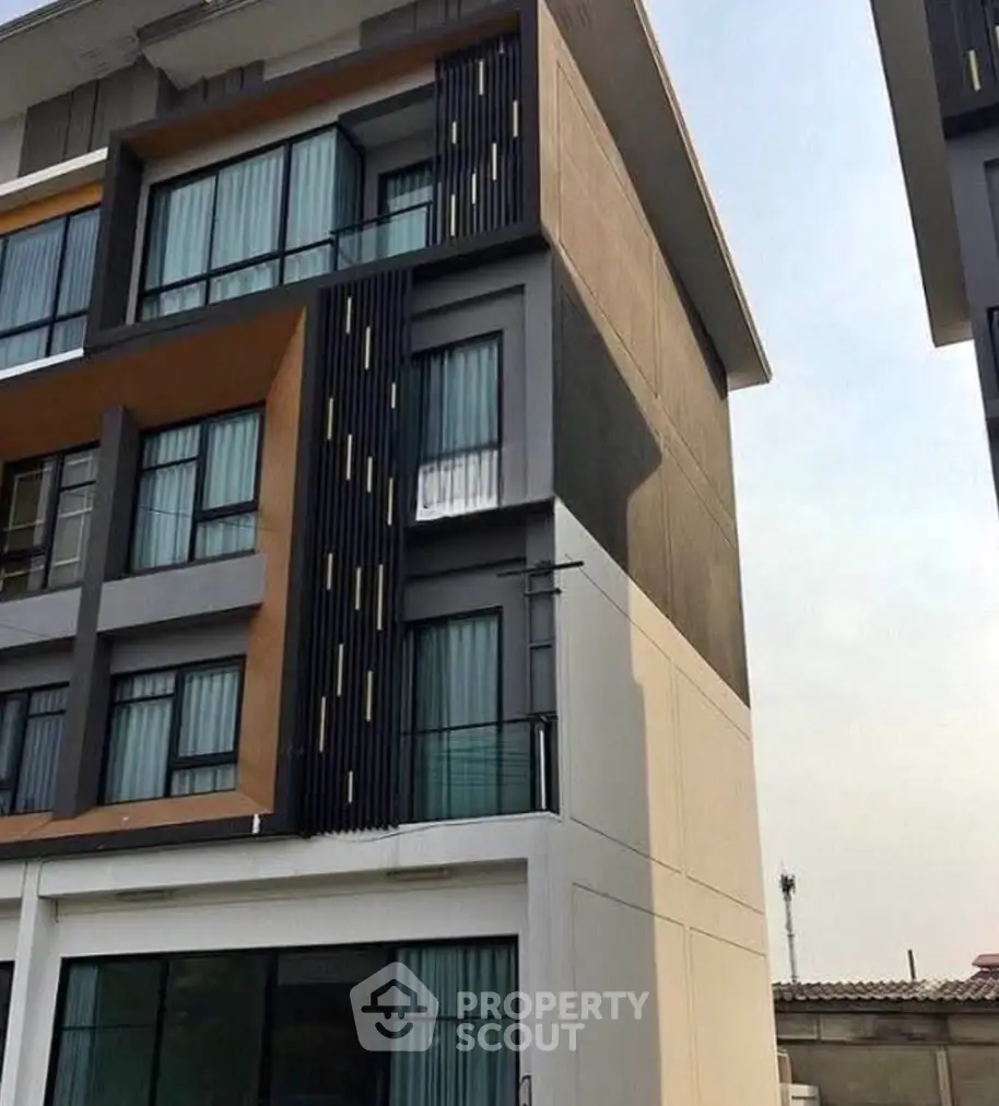 Screenshot 2569-01-20 at 16.08.06.jpg