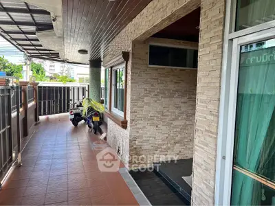 image_rental-28154490