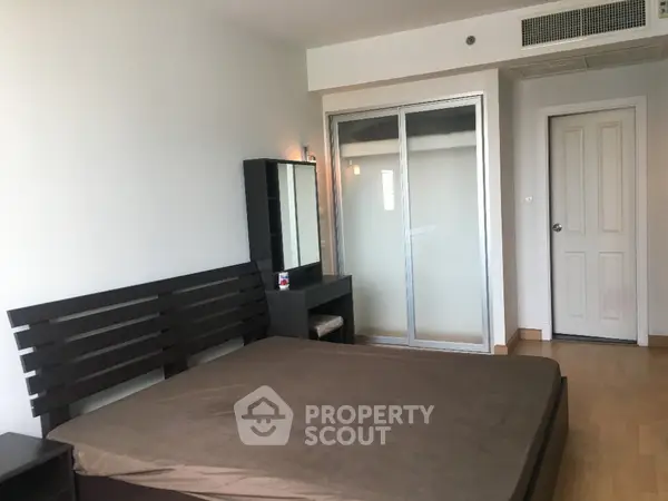 image_rental-7775557