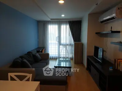 Cozy living room with modern furniture and natural light