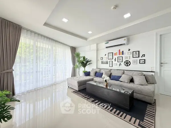 image_rental-26828493