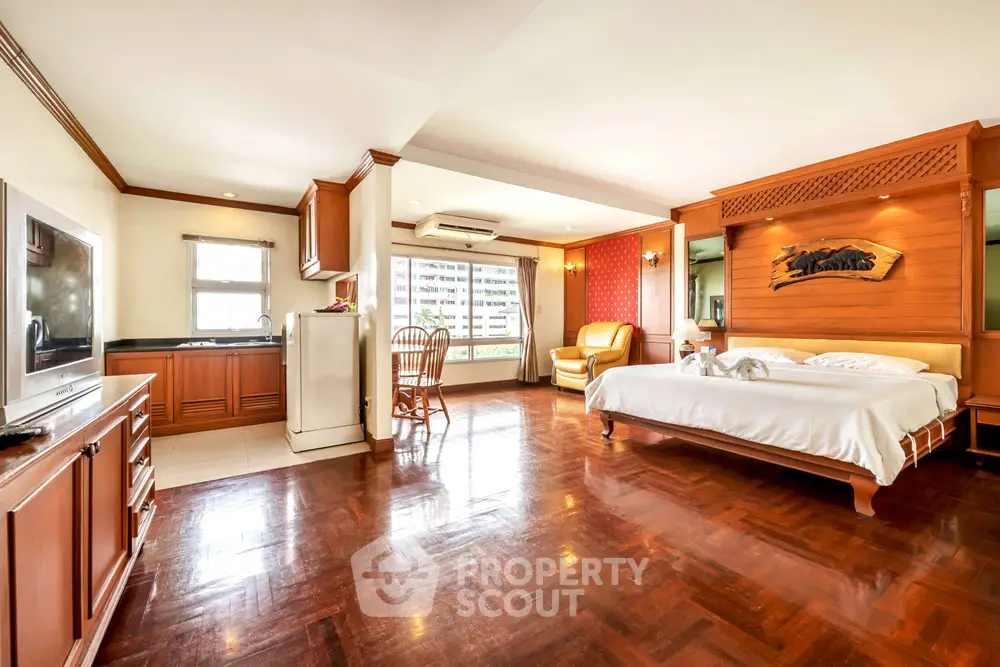  1 Bedroom Condo -1