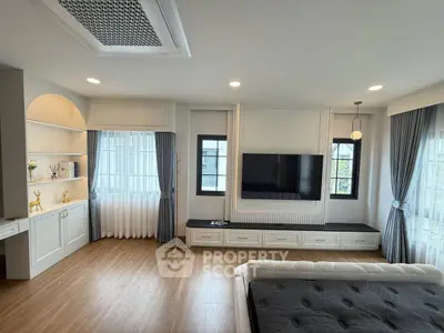 image_rental-27372679