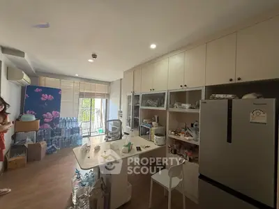 image_rental-30426504