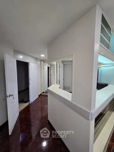 image_rental-28466601