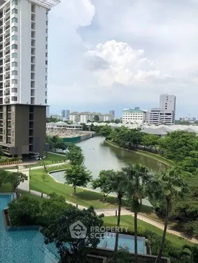  1 Bedroom Condo at The Parkland Srinakarin-3