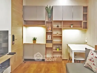  1 Bedroom Condo at Park Origin Phrom Phong-10