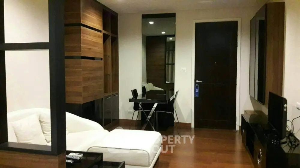 1 Bedroom Condo at Ivy Thonglor 23 Livingroom