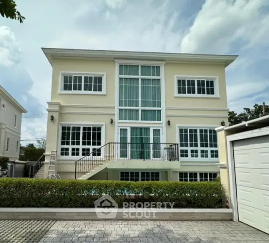 image_rental-16581597