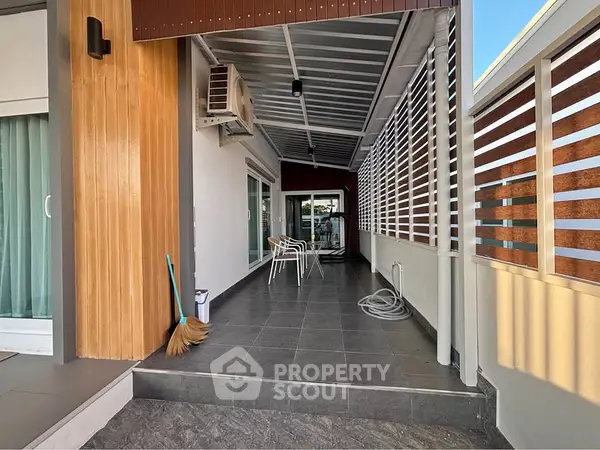 image_rental-27936595