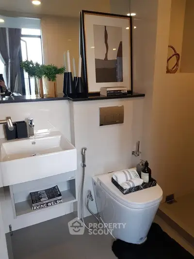  1 Bedroom Condo at Knightsbridge Prime Ratchayothin-8