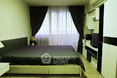  2 Bedrooms Condo -1