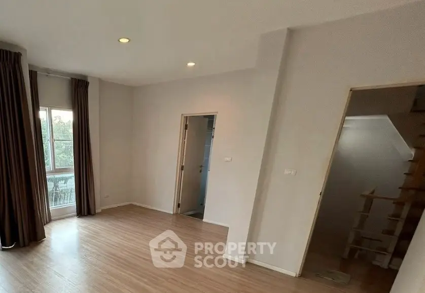 Screenshot 2569-01-15 at 16.22.50.jpg