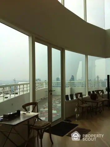  3 Bedrooms Condo at 39 By Sansiri-6