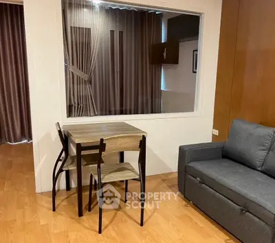 image_rental-30989453