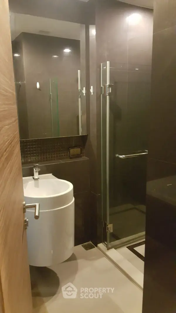 image_rental-28944012