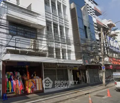 Screenshot 2568-10-06 at 16.02.00.jpg