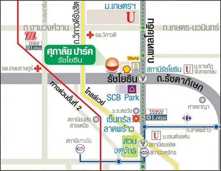 Detailed map showing real estate location near shopping centers and public transport.