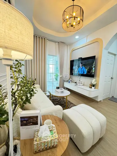 image_rental-31744108