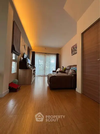 image_rental-29814438