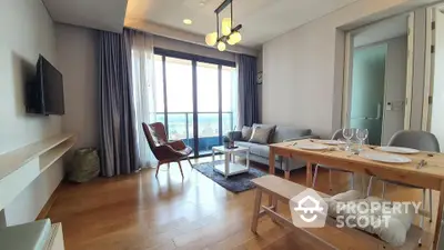 Fully Furnished 2 Bedrooms Condo at The Lumpini 24-2