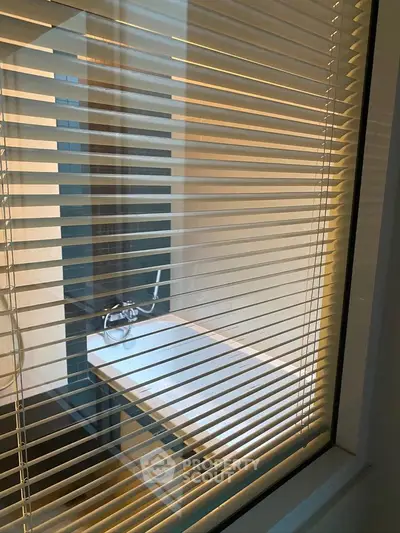 Fully Furnished 1 Bedroom Condo at Beverly 33 Condominium-3