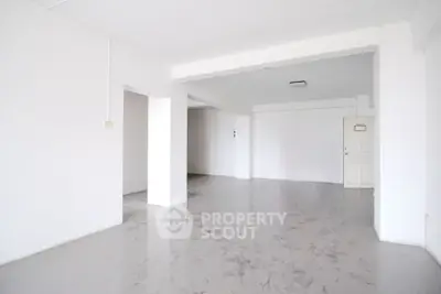 image_rental-28688094