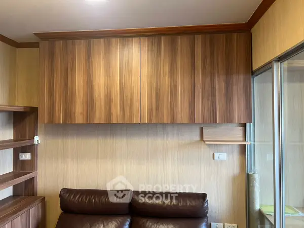 image_rental-28438012