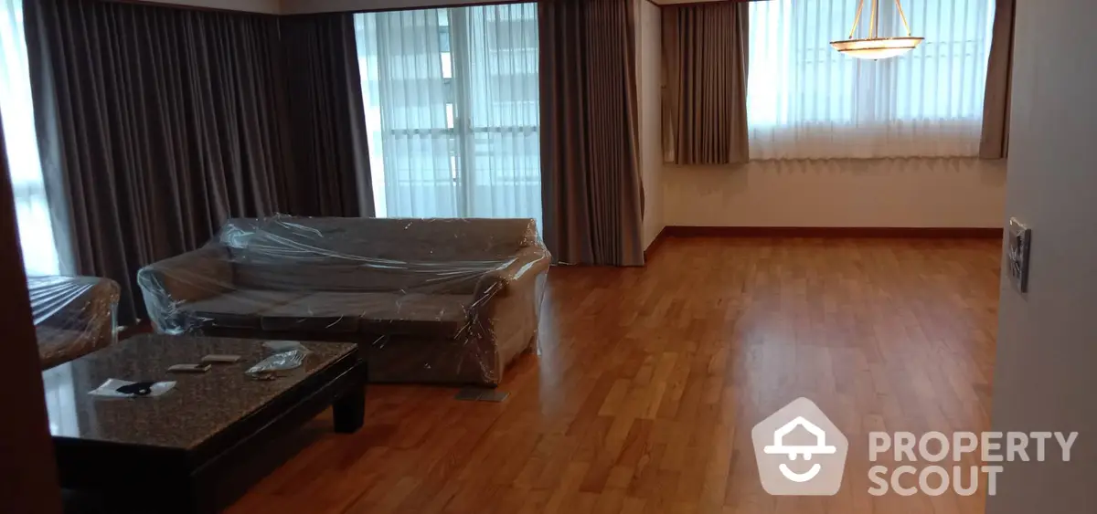  3 Bedrooms Condo at Sawang Apartment-1